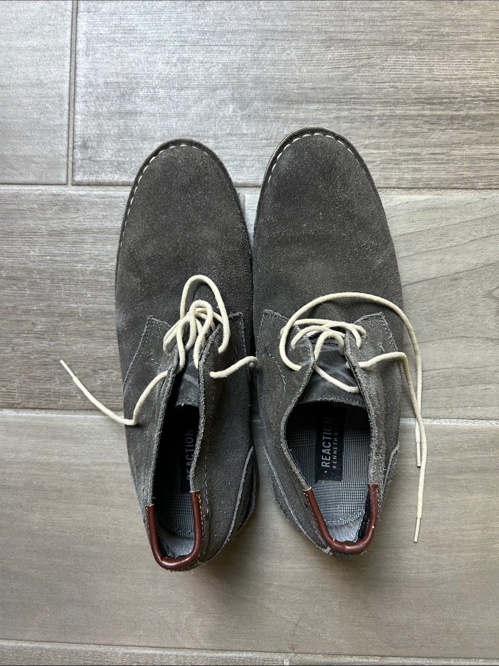 Kenneth Cole Reaction Dark Gray Suede Chukka Boots